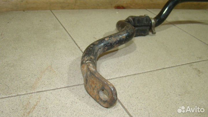 Стабилизатор задний Toyota RAV4 (XA30)