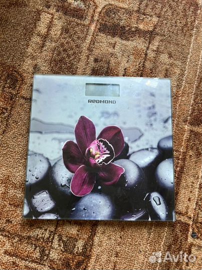 Весы напольные электронные