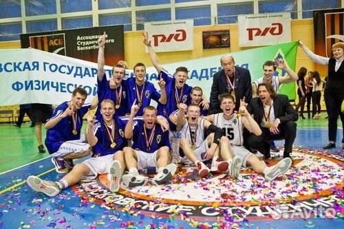 Тренер по баскетболу