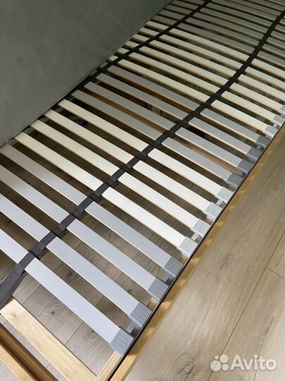 Кровать 90х200 IKEA