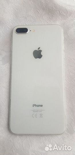 iPhone 8 Plus, 64 ГБ