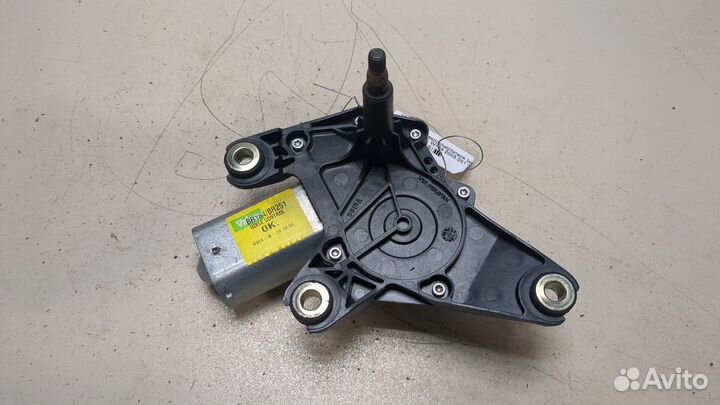 Двигатель стеклоочистителя задний Mercedes ML W164