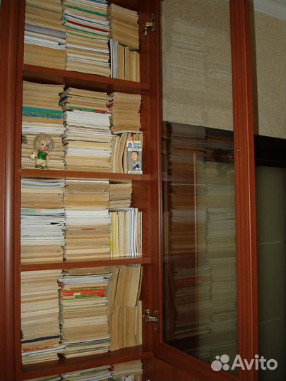 Коллекция из 2500 футбольных справочников