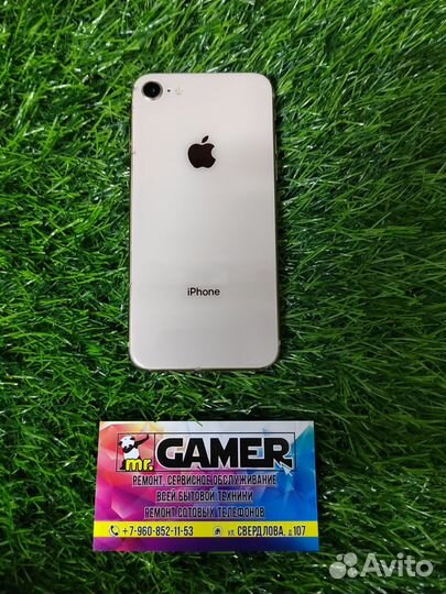 iPhone 8, 64 ГБ