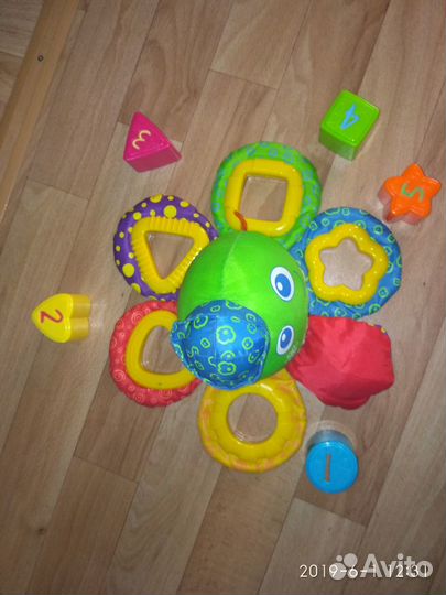 Развивающая игрушка