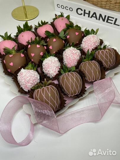 Наборы и букеты, клубника в шоколаде