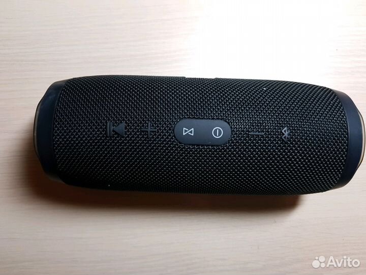 Колонка JBL charge 3