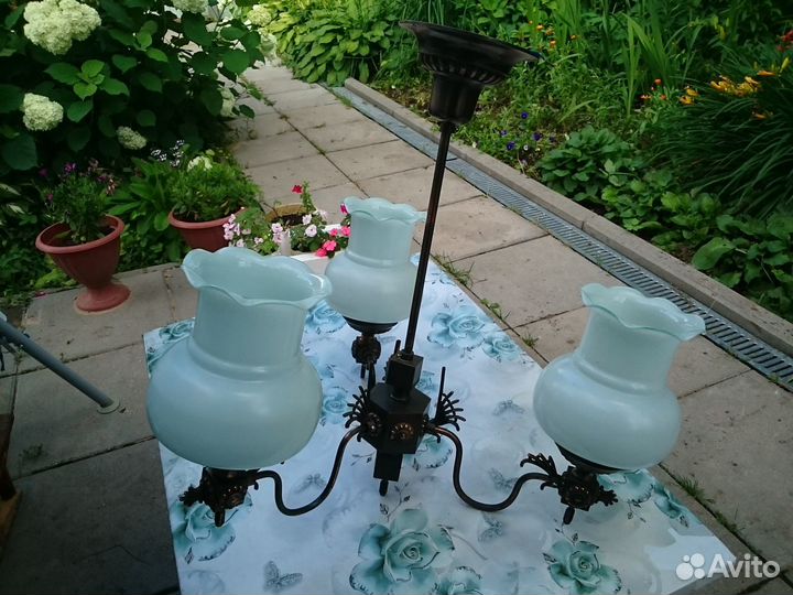 Люстра. Сделана в СССР