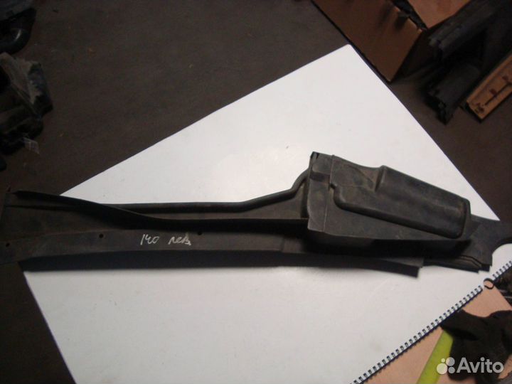 Водосток лобового стекла (жабо) W140 A1408300728