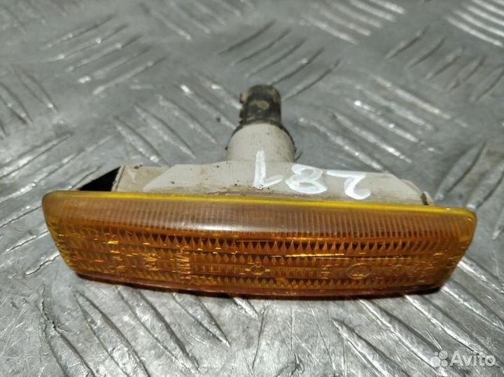 Повторитель в крыло правый Bmw 5 e39 1995-2003