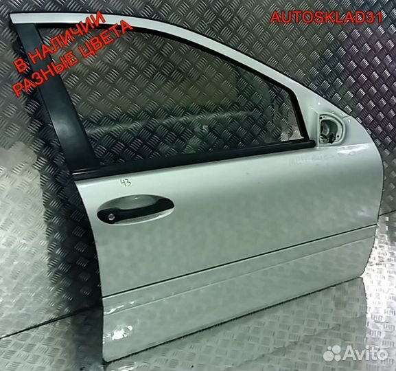 Дверь передняя правая голая Мерседес В203