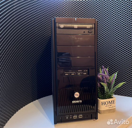 Корпус gigabyte + процессор intel Core i3