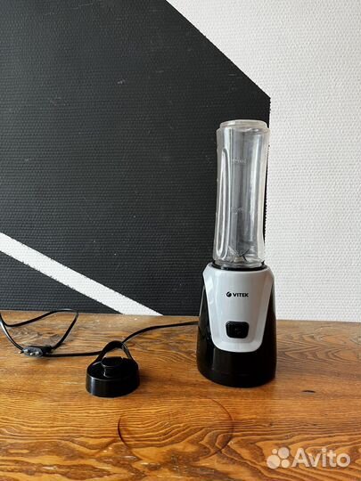 Настольный блендер
