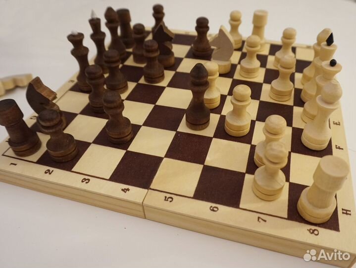 Шахматы деревянные