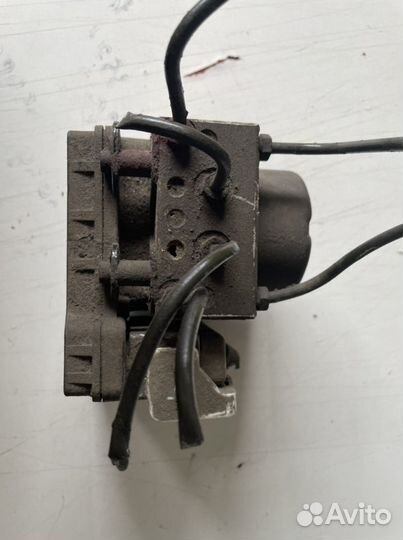 Блок ABS (насос) Mitsubishi Lancer 9 2003-2008