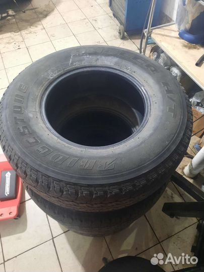 Bridgestone Dueler H/T 255/70 R15