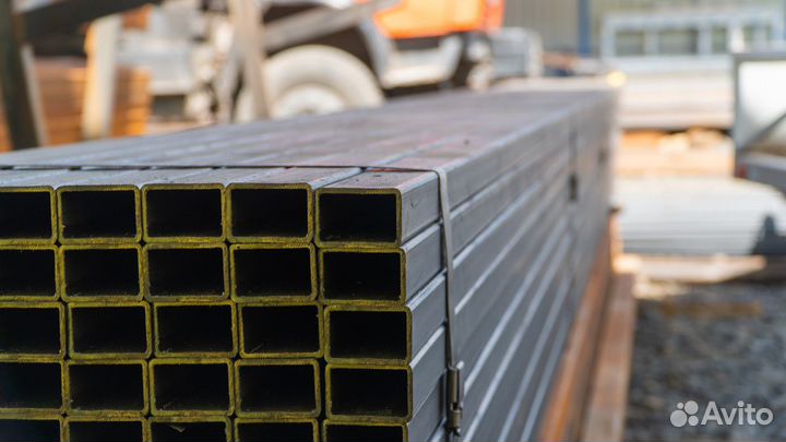 Арматура Ф 20, профнастил, швеллер