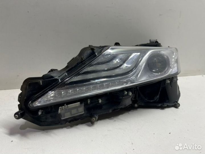 Фара LED передняя левая Toyota Camry V75 2021-2023