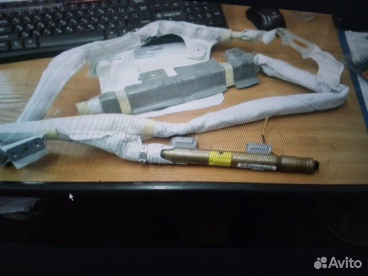 Подушка безопасности боковая (шторка) левая Toyota