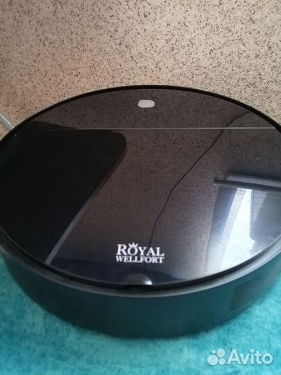 Робот пылесос royal wellfort