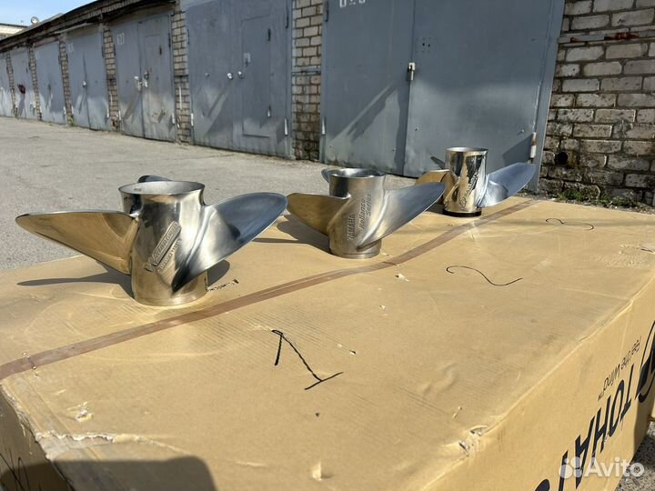 Гребной винт для лодочного мотора