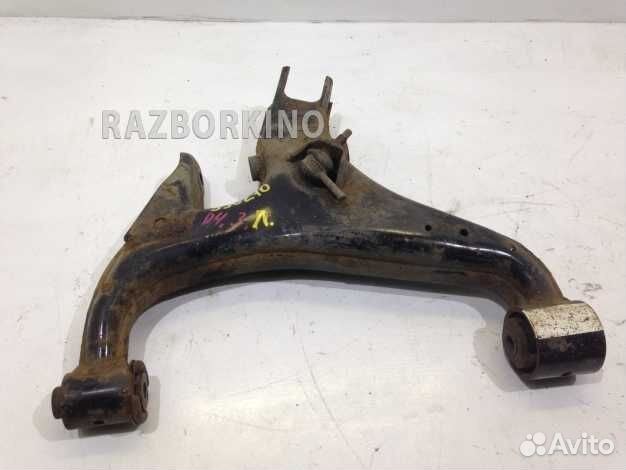 Рычаг задний нижний левый