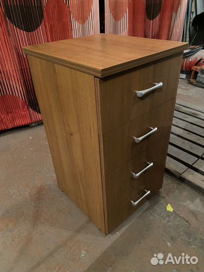 Тумба офисная с ящиками