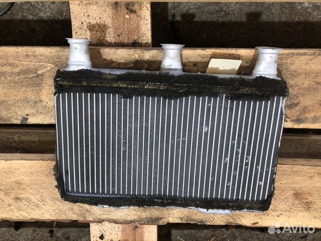 Радиатор печки передний Bmw 5 E60 N52B30 2005