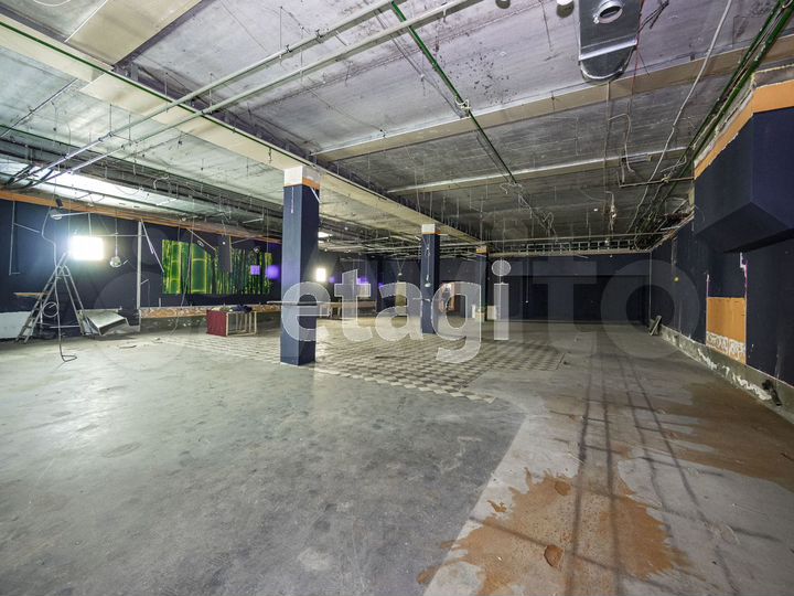 Сдам офисное помещение, 940 м²