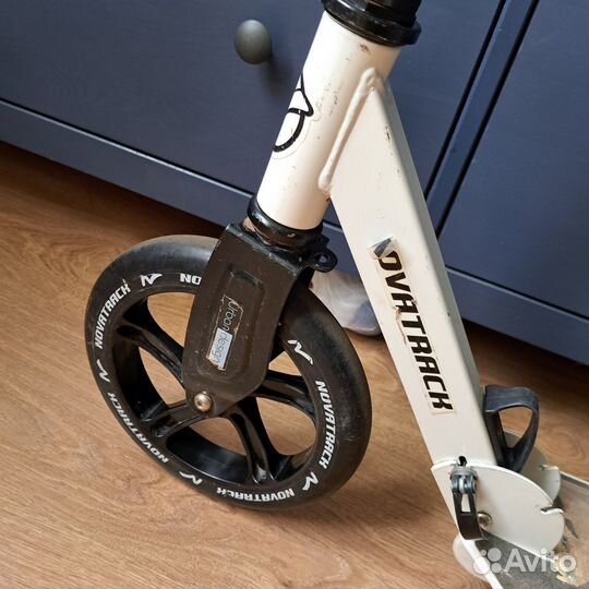Самокат Novatrack 