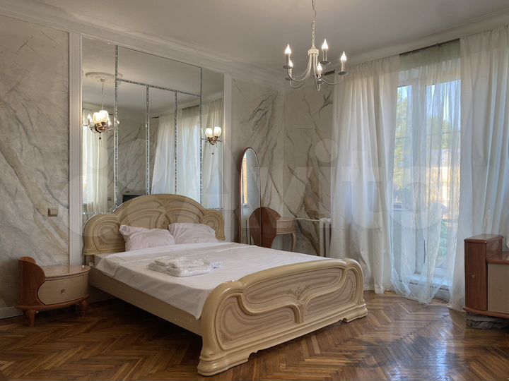1-к. квартира, 40 м², 3/3 эт.
