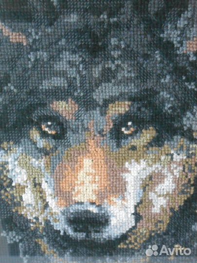 Картина вышитая крестом 