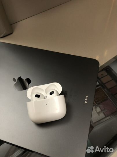 Apple Airpods