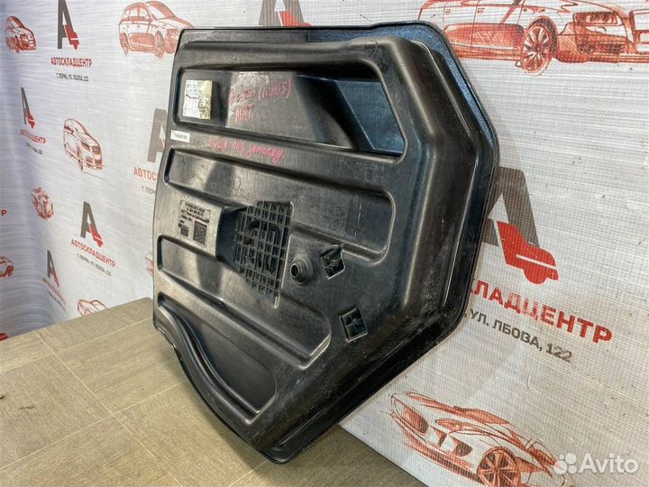 Защита днища кузова задняя Mercedes C Klasse W204