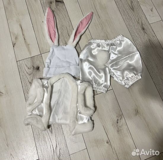Новогодний костюм зайчик