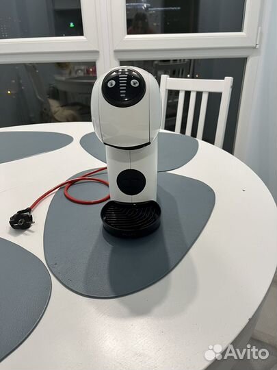 Капсульная кофемашина dolce gusto