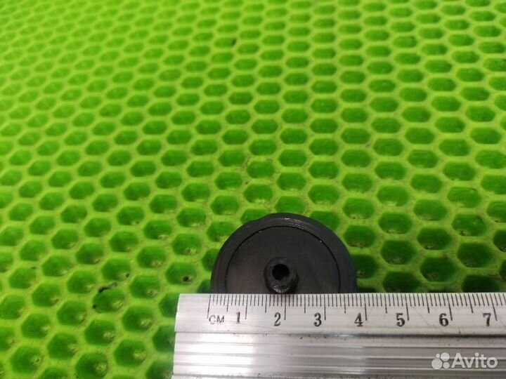 Накладка трещетки капюшона Roan, новая