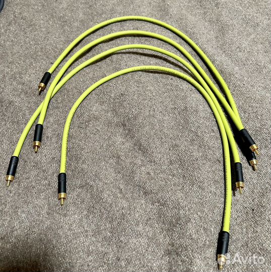 Van den hul The Wave