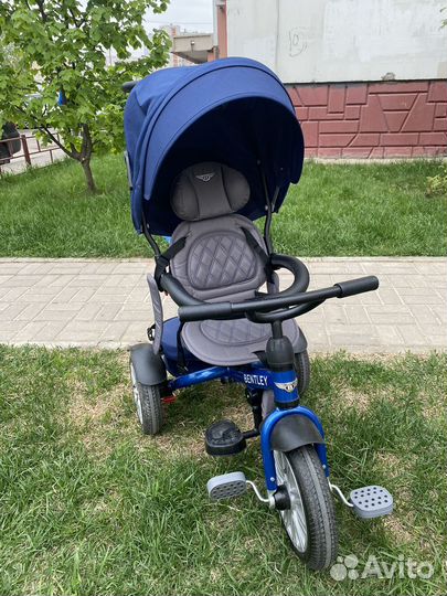 Трехколесный велосипед