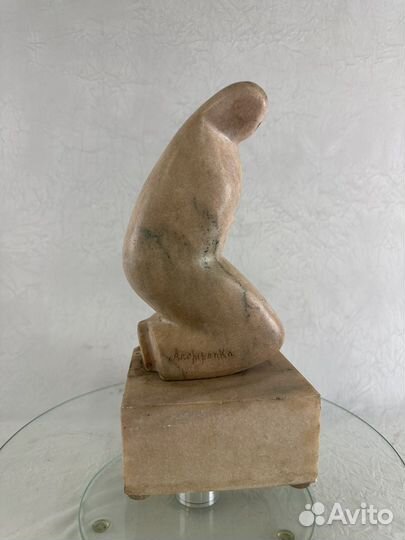 Винтажная скульптура женщины Archipenko