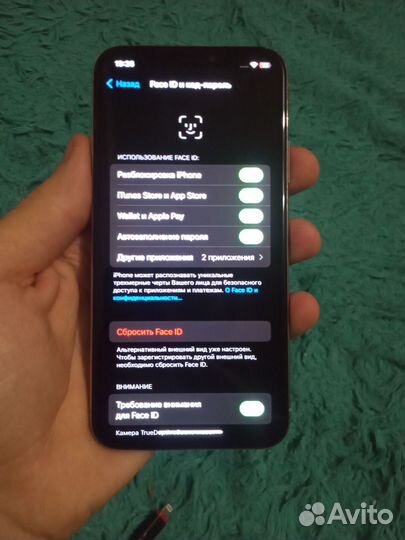 iPhone X, 64 ГБ