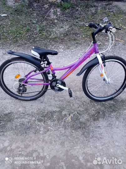 Продаю велосипед для девочки novatrack lady 24