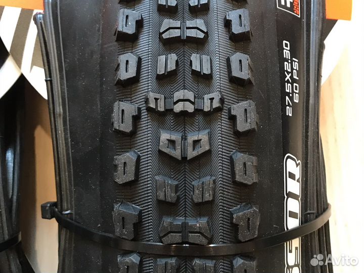 Покрышки Maxxis 27.5x 2.3 Aggressor