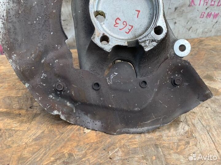 Поворотный кулак передний левый Bmw 6-Series