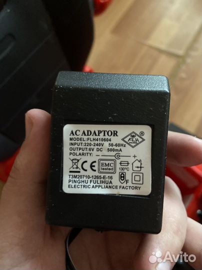 Детская машинка на аккумуляторе Возможен торг