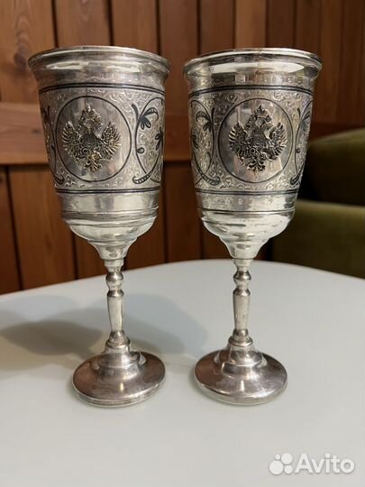 Большие серебрянные бокалы