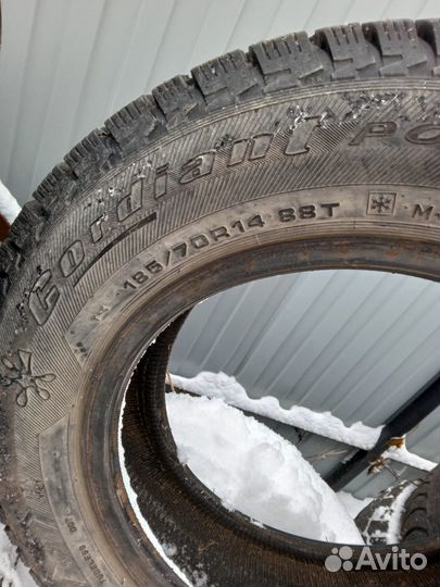 Hankook I'Pike RW11 225/75 R16