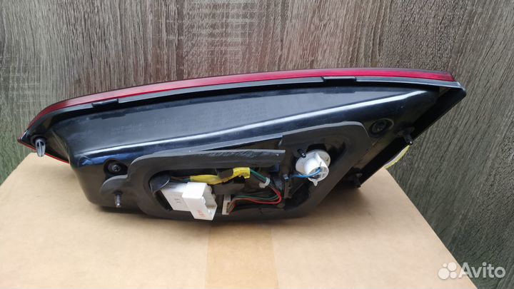 Фонарь задний левый внутренний Kia Cerato 3