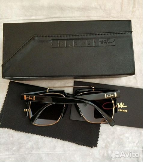 Брендовые солнцезащитные очки