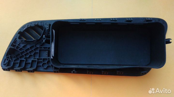 VW Polo крышка подушки безопасности в панель